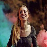عنوان فرد دوم 
